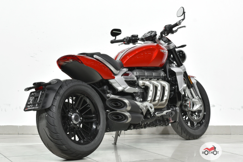 Мотоцикл TRIUMPH Rocket III 2021, Красный фото 7