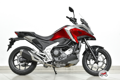 Мотоцикл HONDA NC 750X 2023, Красный фото 3