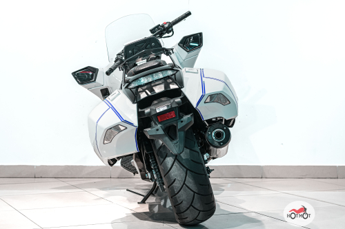 Мотоцикл HONDA NM4  2015, БЕЛЫЙ фото 6