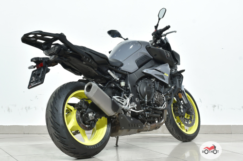 Мотоцикл YAMAHA MT-10 2018, серый фото 7