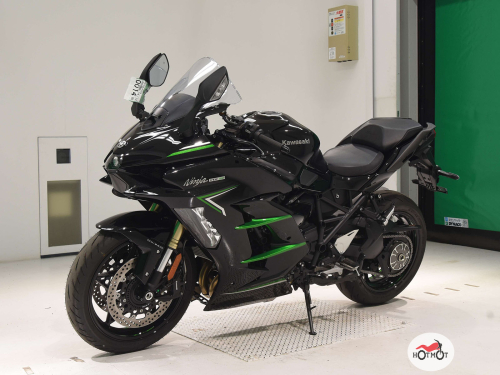 Мотоцикл KAWASAKI Ninja H2 SX 2024, черный фото 4