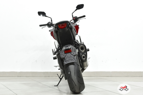 Мотоцикл HONDA CB 1000R 2018, Красный фото 6