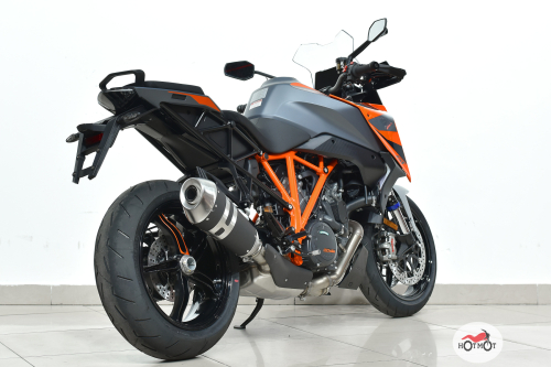 Мотоцикл KTM 1290 Super Duke GT 2022, Оранжевый фото 7