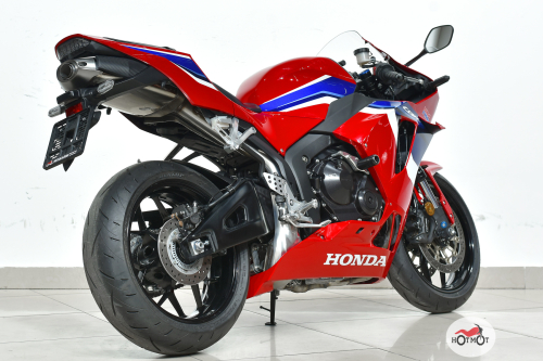 Мотоцикл HONDA CBR 600RR 2022, Красный фото 7