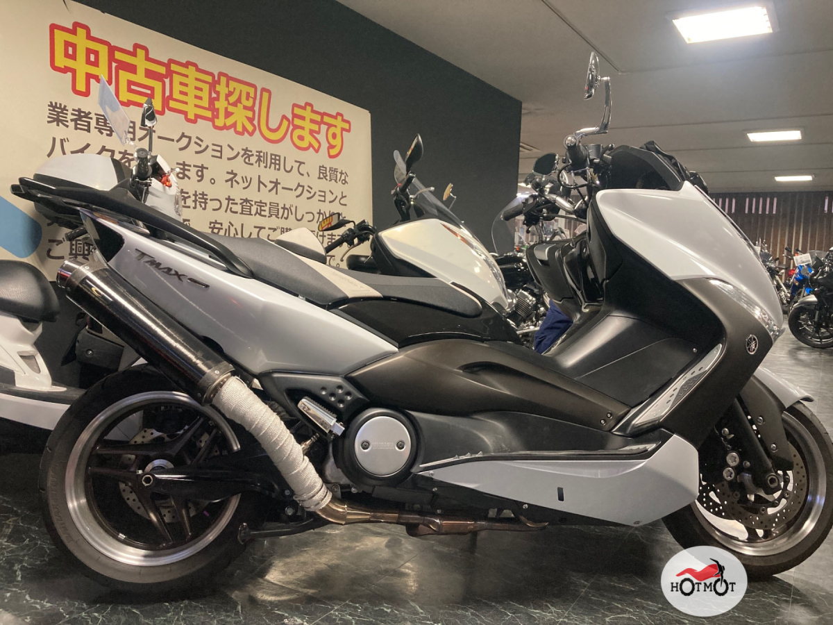 Yamaha TMAX 500 хаки цвет