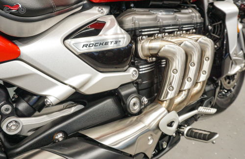 Мотоцикл Triumph Rocket III 2020, КРАСНЫЙ фото 10