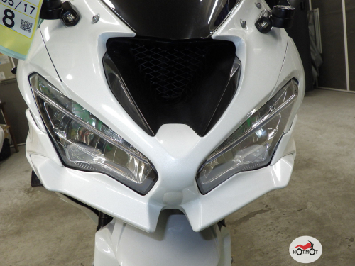 Мотоцикл KAWASAKI ZX-6 Ninja 2020, белый фото 15