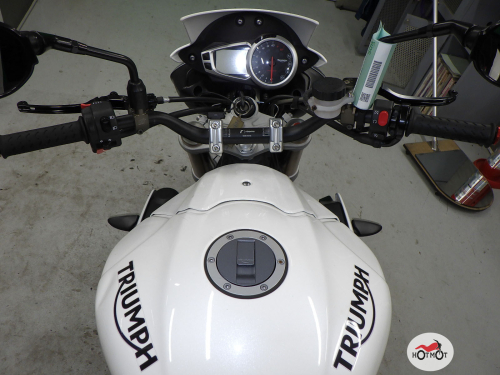 Мотоцикл TRIUMPH Speed Triple 2015, БЕЛЫЙ фото 8