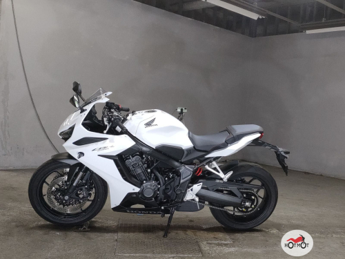 Мотоцикл HONDA CBR 650R 2024, Белый