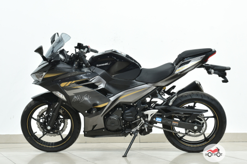 Мотоцикл KAWASAKI Ninja 400 2022, Черный фото 4