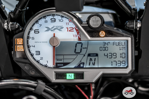 Мотоцикл BMW S 1000 XR 2015, БЕЛЫЙ фото 9