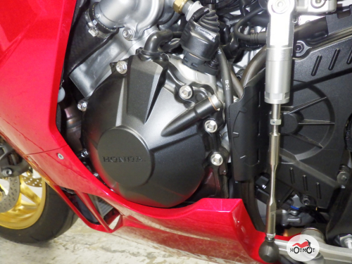 Мотоцикл HONDA CBR 1000 RR/RA Fireblade 2023, Красный фото 9