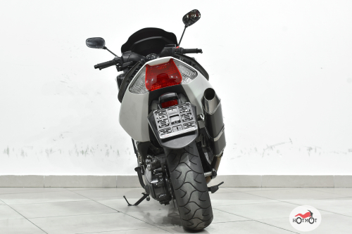 Скутер YAMAHA TMAX 2008, Белый фото 7