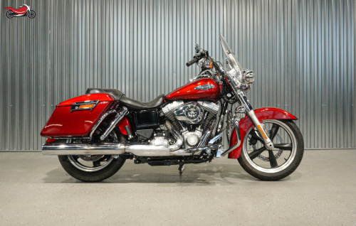 Мотоцикл Harley-Davidson Dyna Switchback 2016, ЧЕРНЫЙ