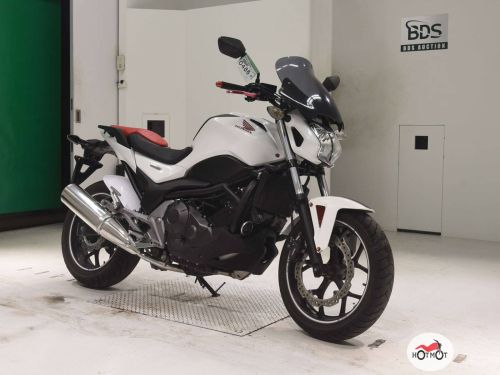 Мотоцикл HONDA NC 750S 2015, белый фото 3