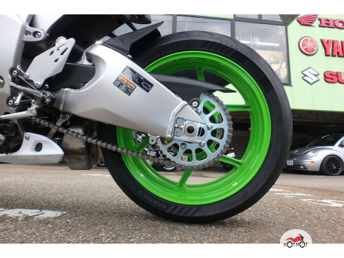 Мотоцикл KAWASAKI ZX-6 Ninja 2024, Зеленый фото 9