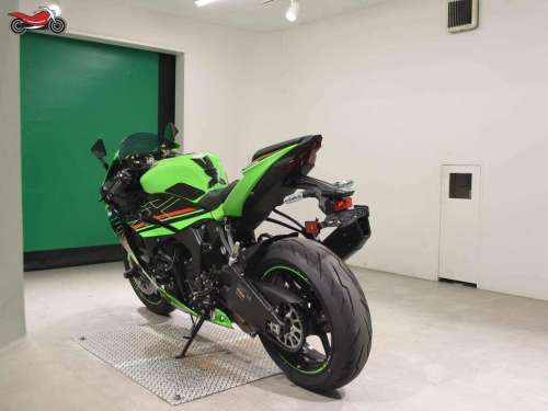 Мотоцикл Kawasaki ZX-6 Ninja 2024, ЗЕЛЕНЫЙ фото 6