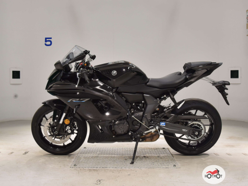 Мотоцикл YAMAHA YZF-R7 2023, Черный
