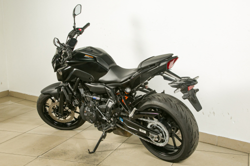 Мотоцикл YAMAHA MT-07 (FZ-07) 2021, черный