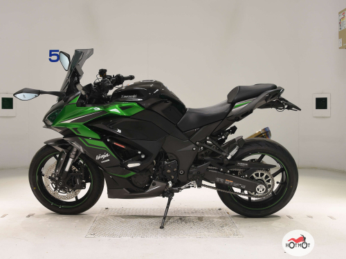 Мотоцикл KAWASAKI Z 1000SX 2024, черный
