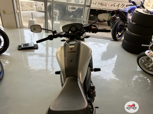 Мотоцикл YAMAHA XSR700 2018, серый фото 5