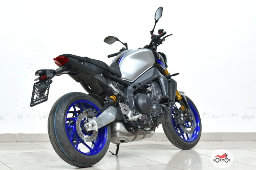 Мотоцикл YAMAHA MT-09 (FZ-09) 2022, СЕРЫЙ фото 7