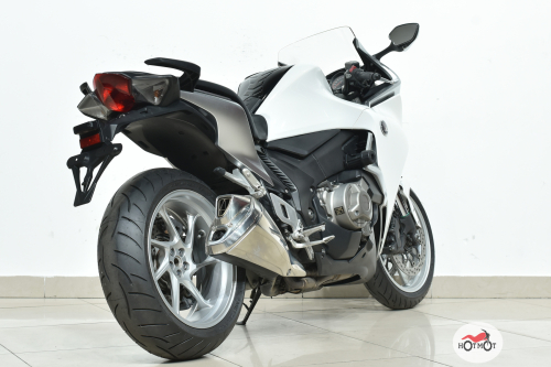 Мотоцикл HONDA VFR 1200  2011, БЕЛЫЙ фото 7