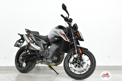 Мотоцикл KTM 790 Duke 2024, серый