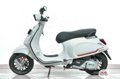 Скутер Vespa Sprint 2023, БЕЛЫЙ фото 4