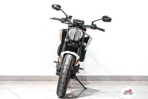 Мотоцикл KTM 890 Duke R 2022, БЕЛЫЙ фото 5