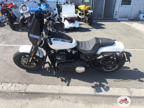 Мотоцикл Harley-Davidson Fat Bob 2018, БЕЛЫЙ фото 2