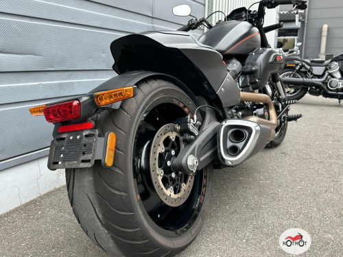 Мотоцикл HARLEY-DAVIDSON FXDR 114 2019, черный фото 10