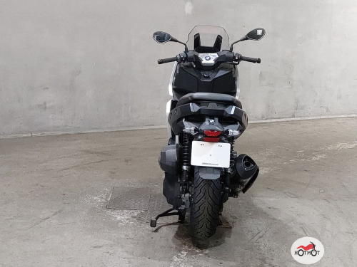 Скутер BMW C 400 X 2020, Белый фото 4