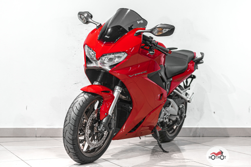 Мотоцикл HONDA VFR 800 2017, Красный фото 2