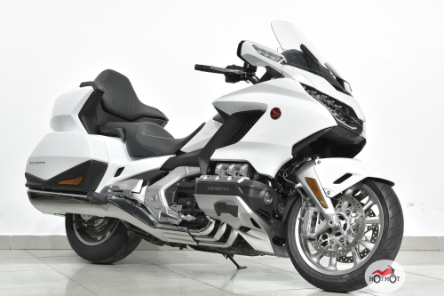 Мотоцикл HONDA GL 1800 2018, белый