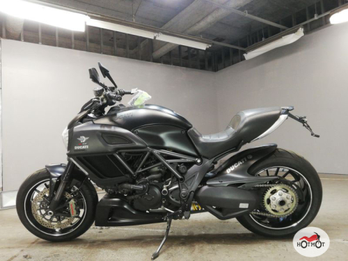 Мотоцикл DUCATI Diavel 2014, Черный