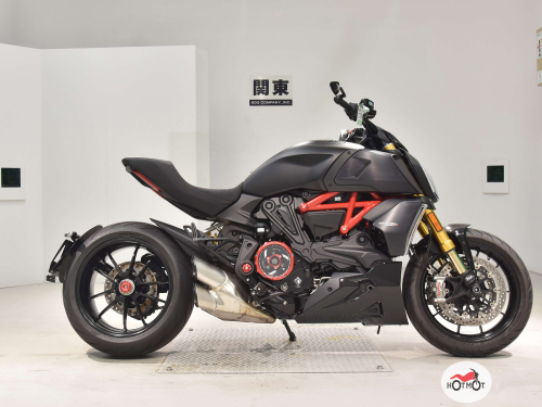 Мотоцикл DUCATI Diavel 2021, Черный фото 2