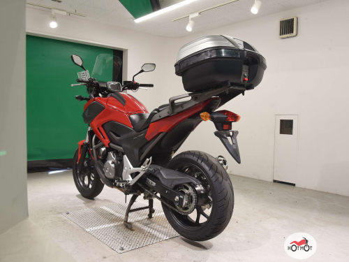 Мотоцикл HONDA NC 700X 2013, Красный фото 6