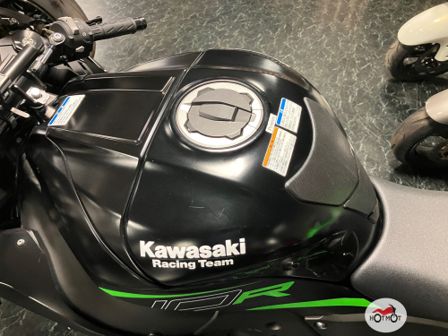 Мотоцикл KAWASAKI ZX-10R Ninja 2021, Черный фото 3