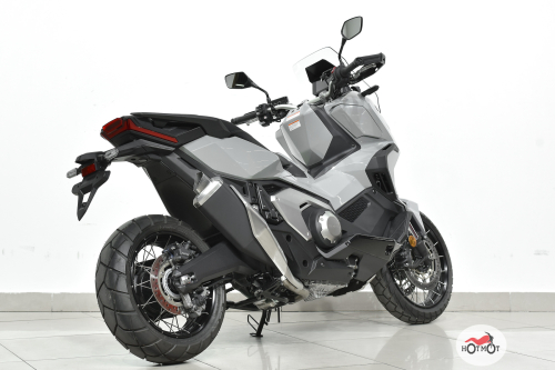 Скутер HONDA X-ADV 2023, серый фото 7