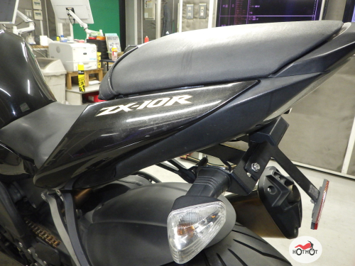 Мотоцикл KAWASAKI ZX-10 Ninja 2010, Черный фото 8
