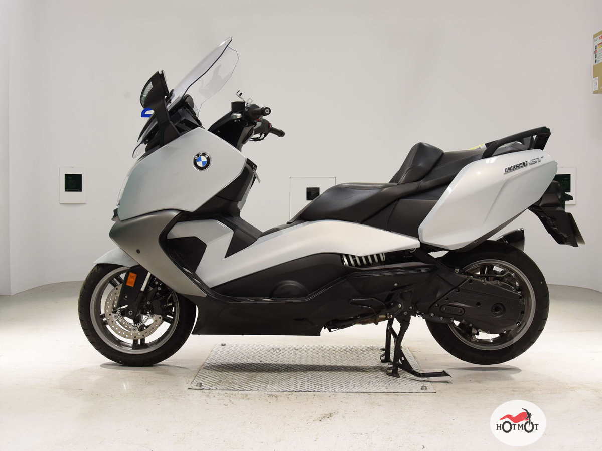 Скутер BMW C 400 gt