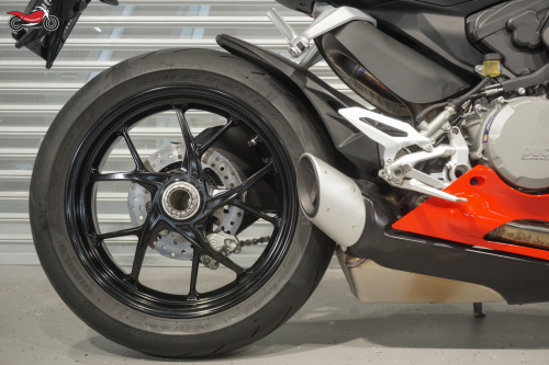 Мотоцикл Ducati Panigale V2 2020, КРАСНЫЙ фото 7