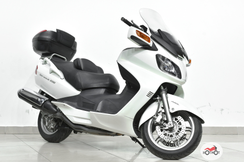 Скутер SUZUKI Burgman (SkyWave) 650 2009, белый