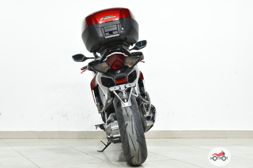 Мотоцикл HONDA VFR 1200  2010, Красный фото 6