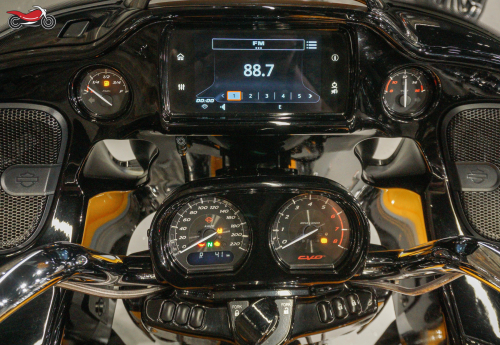 Мотоцикл Harley-Davidson CVO Road Glide 2022, ОРАНЖЕВЫЙ фото 11
