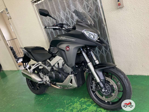 Мотоцикл HONDA VFR 800X Crossrunner 2019, черный фото 3