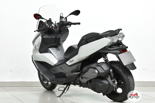 Скутер BMW C 400 GT 2019, Белый фото 8