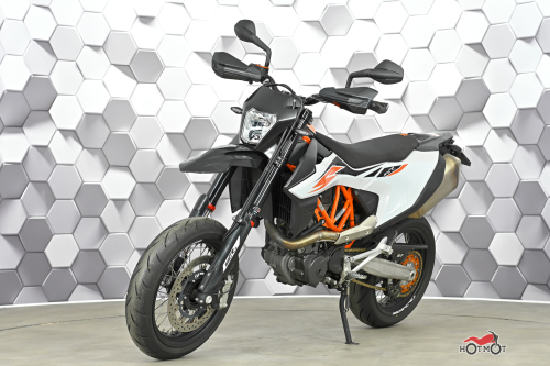 Мотоцикл KTM 690 SMC R 2020, Белый фото 2