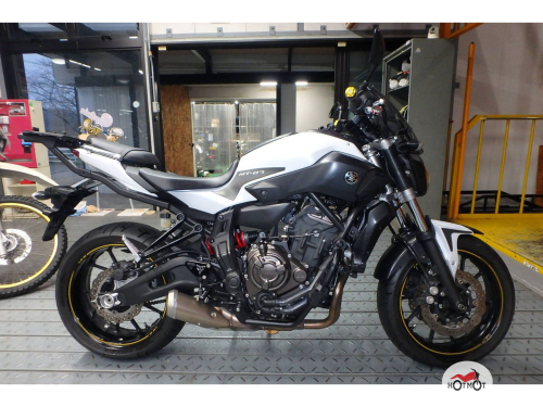 Мотоцикл YAMAHA MT-07 (FZ-07) 2015, белый фото 2